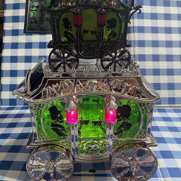 Bath & Body Works - Halloween - Haunted Carriage 3 Wick Candle Holder & plug in - Picture 5 of 5